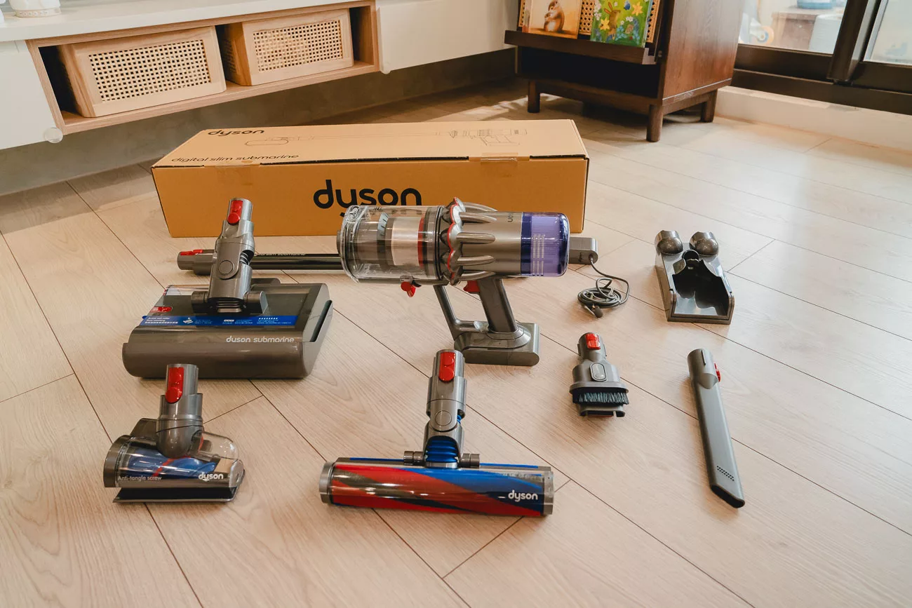 【開箱】Dyson Digital Slim Submarine™ 輕量乾濕全能洗地吸塵器|30秒快速清潔,輕量乾濕兩用省時又省力 10 Dyson Digital Slim Submarine 04634 jpg