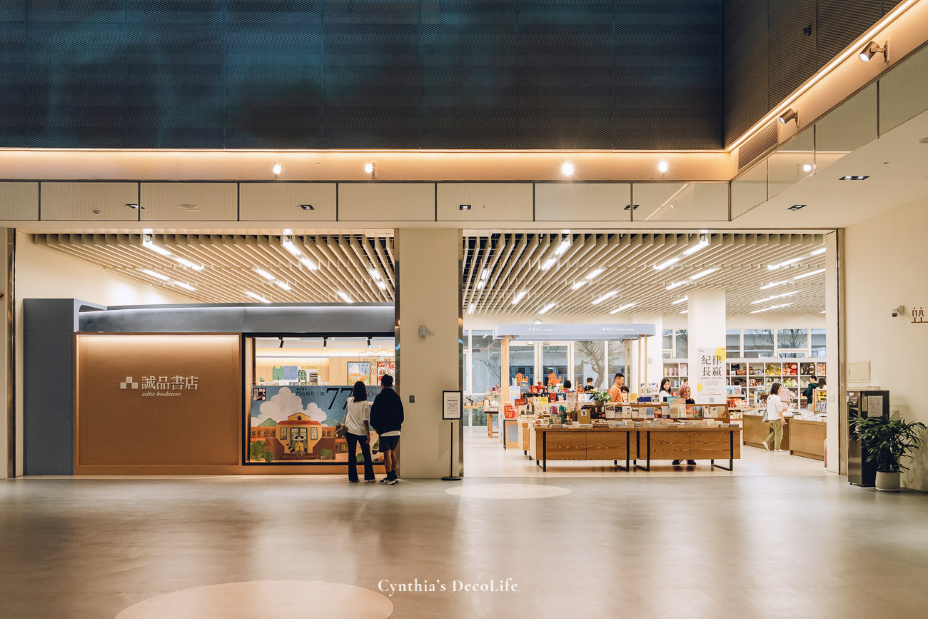 【2026 屏東景點推薦】王船文化館全攻略:在白色巨艦裡尋覓海的信仰,東港最美藝文地標 13 屏東景點 屏東縣王船文化館 00647 1